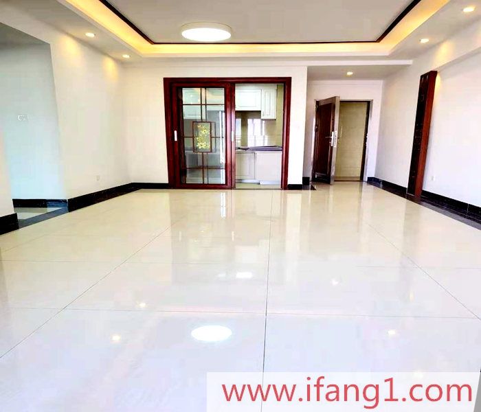 <a href=/qiaotou/ target=_blank class=infotextkey>橋頭小產權房出售網</a>